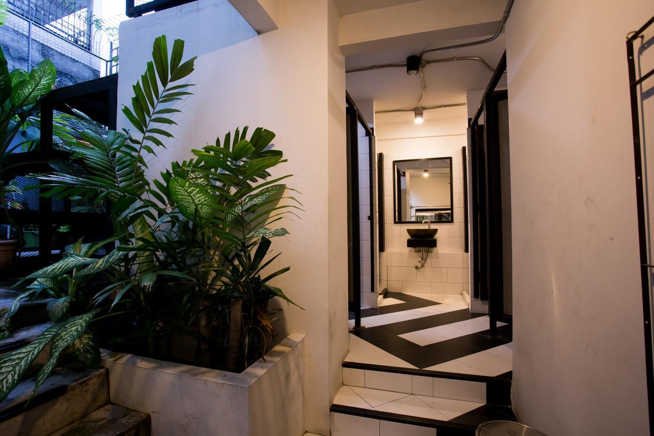 Puck Hostel Bangkok Ngoại thất bức ảnh